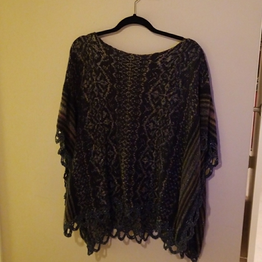 Free people poncho